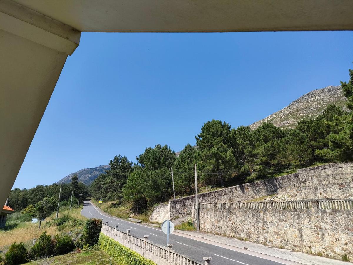 Apartamento Loft A Estivada Rosal Exterior photo